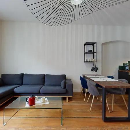 Le Neubau